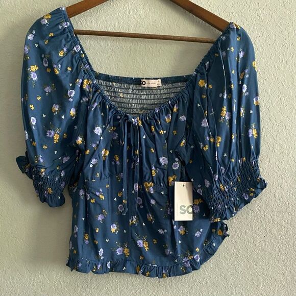 SO Junior’s Navy Floral Cropped Tie Front Puff Sleeve Blouse Top Shirred Back XL - Picture 2 of 6